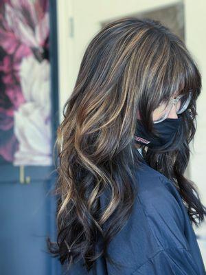 Saige Holistic Salon Extensions + Color 
Ethically-sourced beaded row extensions, plant based color correction, haircut & style