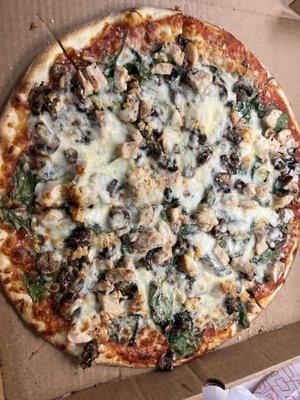 Angelo's Garlic Chicken Pizza