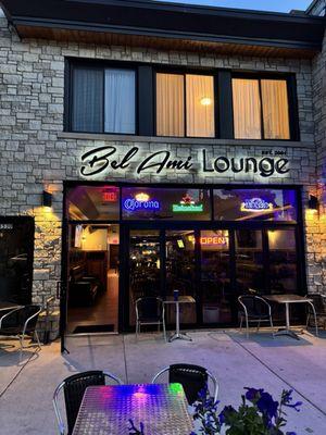 Bel Ami Lounge front