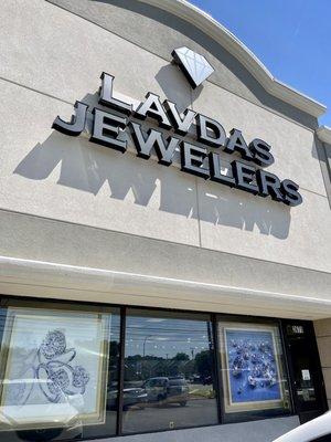 Lavdas Jewelers