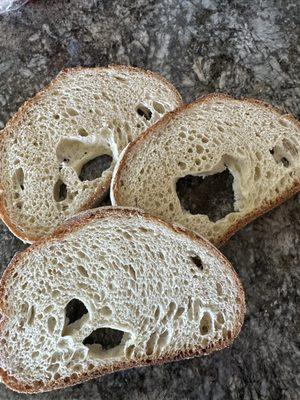 Holy Como! Is anyone else having issues with holes in the Como loaf in the last 6 months or so?