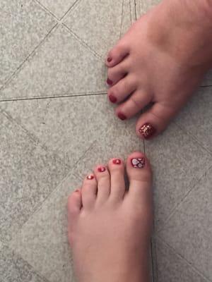 A picture of our toes, so happy with them.