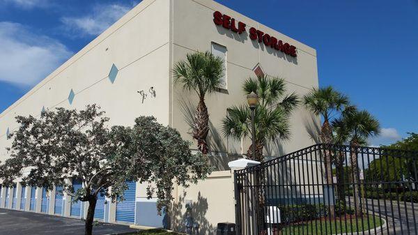 Sunshine Self Storage Miramar, FL