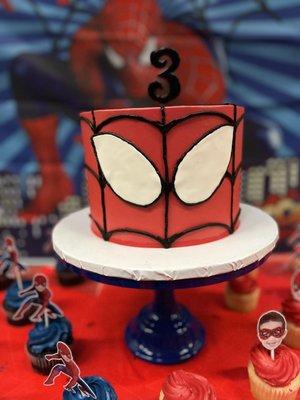 Spiderman cake