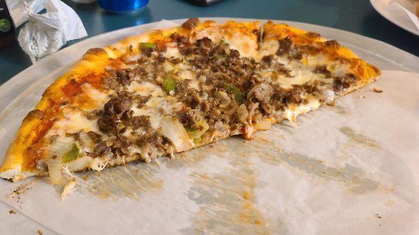 Cheesesteak pizza.