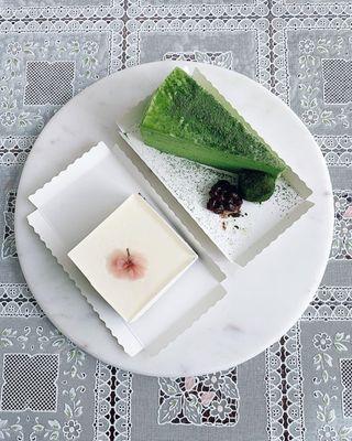 Sakura cheesecake + matcha crepe cake