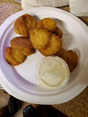 Fried pickles with ranch