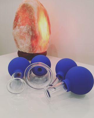 Facial cupping for instant plumping.