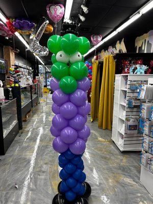 Colorful column balloons add a festive touch to any event! Perfect for parties, weddings, and celebrations. Customizable designs available!