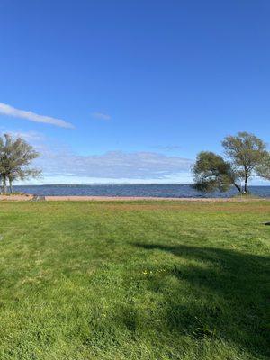 More view of the beach