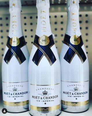 Moet