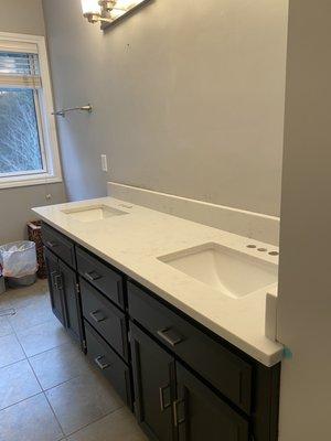 Bathroom vanity update!