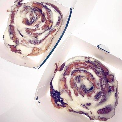 Cinnabon Cinnamon Rolls