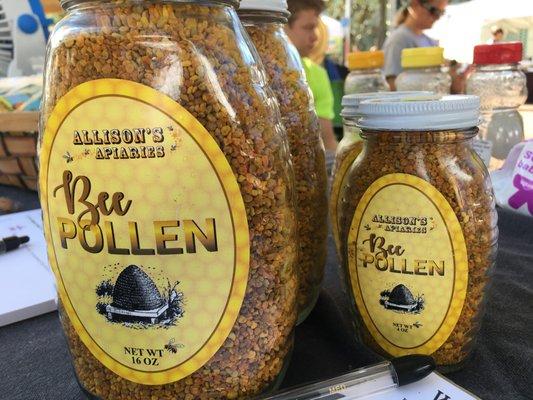 Got allergies? Put some bee pollen into a smoothie and drink it up. The pollen helps control seasonal allergies!