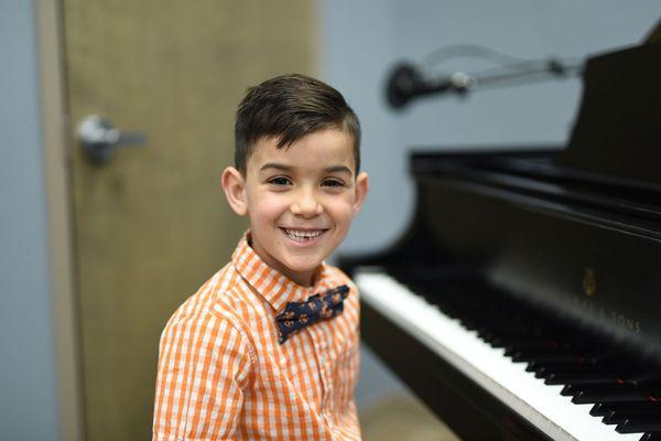 Piano Lessons ages 5-adult!