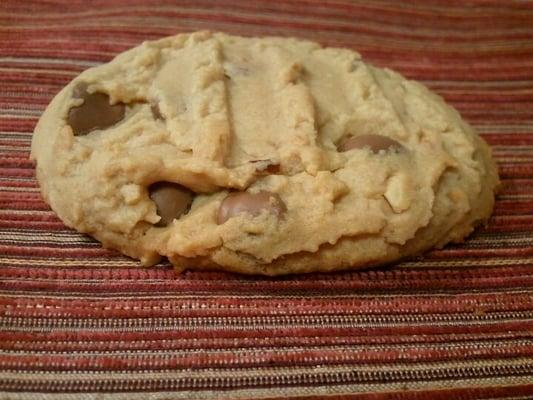 Peanut Butter Chocolate Chip Cookie