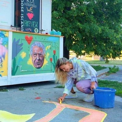 Chalk Artist at Lakefront Kiosk