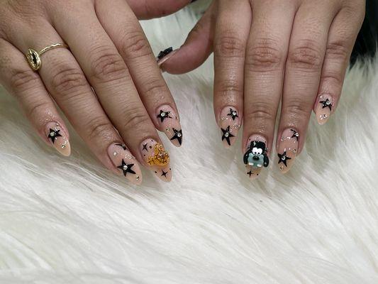 #Halloween nails
#Nail art
Halloween spirit nail designs
Come to La Jolie Nails and Spa for more