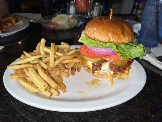 4am burger and fries