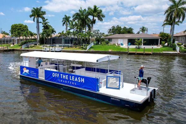 Sea Venture, our USCG-inspected boat, comfortably accommodates up to 30 guests + 2 crew.