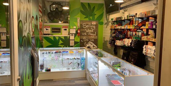 Vapes, Bongs, E-Cigs, Cartridges, CBD & More..