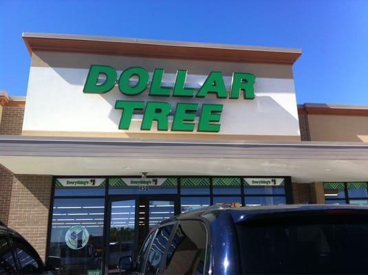 Newly located and freshly built dollar tree