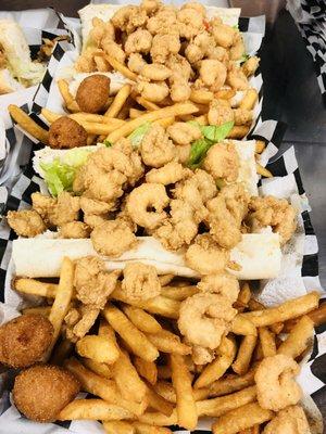 Poboy anyone?