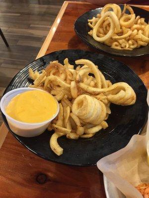 Curly Cheese Fries