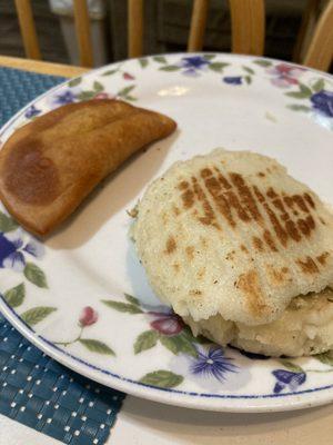 Empanada(left) and arepa(right)!