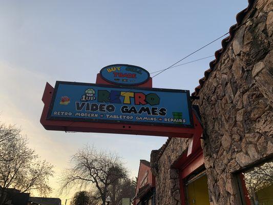 1-Up Retro Video Games Sign