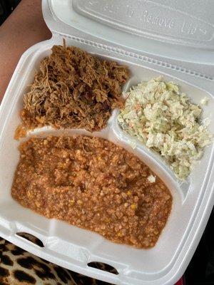 Small bbq platter: nc style pulled pork, slaw and Brunswick stew