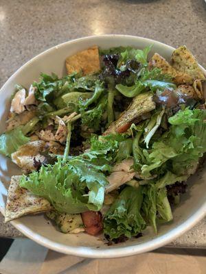 Fattoush with chicken