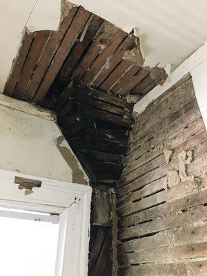 Rotten interior walls