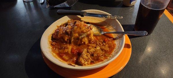 Kind of a mushy cabbage roll (2) and mashed potatoes in a borscht sauce. Meh.