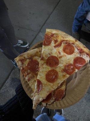 Pepperoni pizza