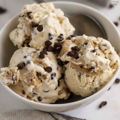 Chocolate Chip Cookie Dough Ice Cream!!