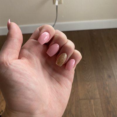 nails