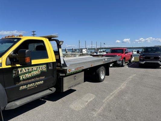 We provide towing 24/7 for anyone in need.