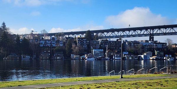 Happy Holidays from Fritz Hedges Waterway Park (12/23/23 @ 1253pst)