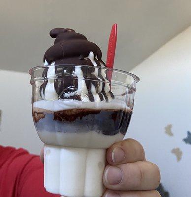 "Large" hot fudge sundae