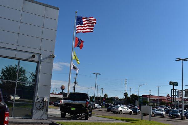 Gulfport Nissan: Your Locally Owned Nissan Dealership on the Gulf Coast | Gulfport, MS | Browse Vehicles & Service | Open M-F & Saturday!