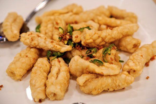 Fried seasoned calamari