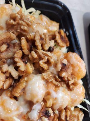 Disapointing that they don't honey glaze the walnuts in the honey glazed walnut shrimp entree.