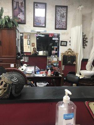 Tattoo station