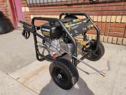 Pressure Washer Rental in NYC Rates : Day - $50 Week - $175 Month - $375