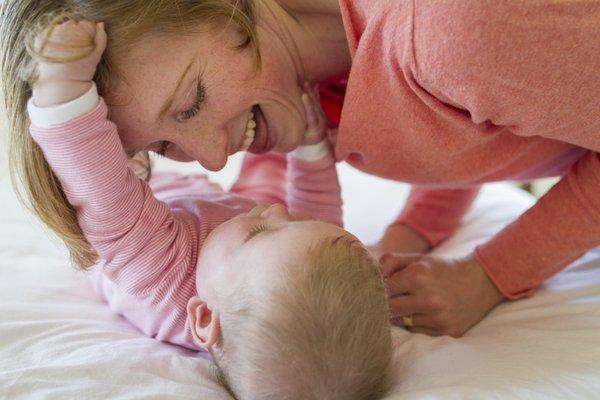 Rachel and her daughter, Gemma - her first home birth baby