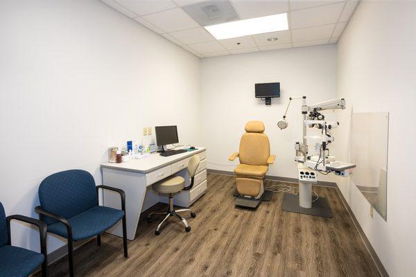 Eye examinations in our Ballantyne office with our eye doctors include eye health examination and lens prescriptions.