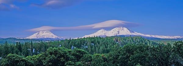 Beautiful mountain views from Sisters Oregon, a wonderful place to make your family vacation memories.