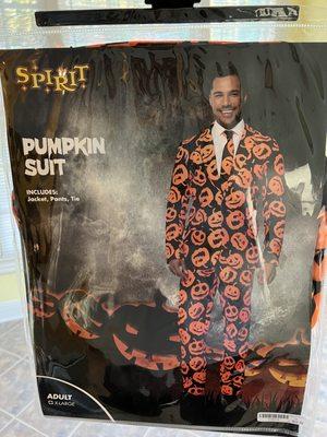 Men's pumpkin suit with tie