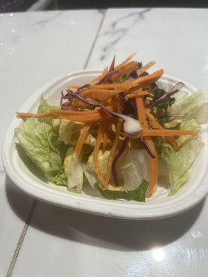 Salad with ginger dressing